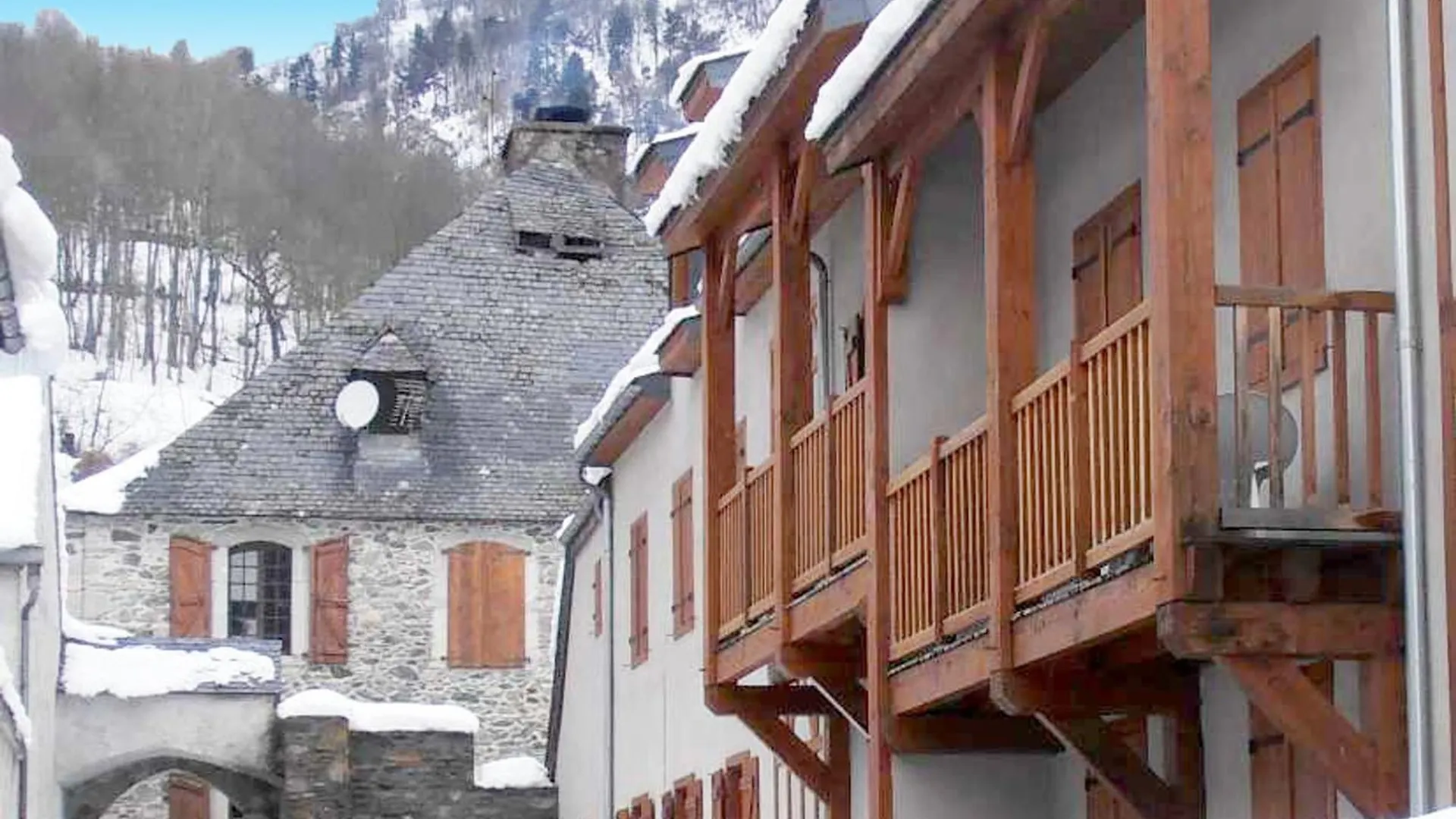 Appartement Confort 2 Pieces A Vignec Avec Piscine Et Proche Saint-Lary-Soulan - Fr-1-504-424